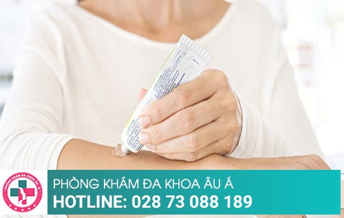 Các phương pháp trị viêm nang lông hiện đại